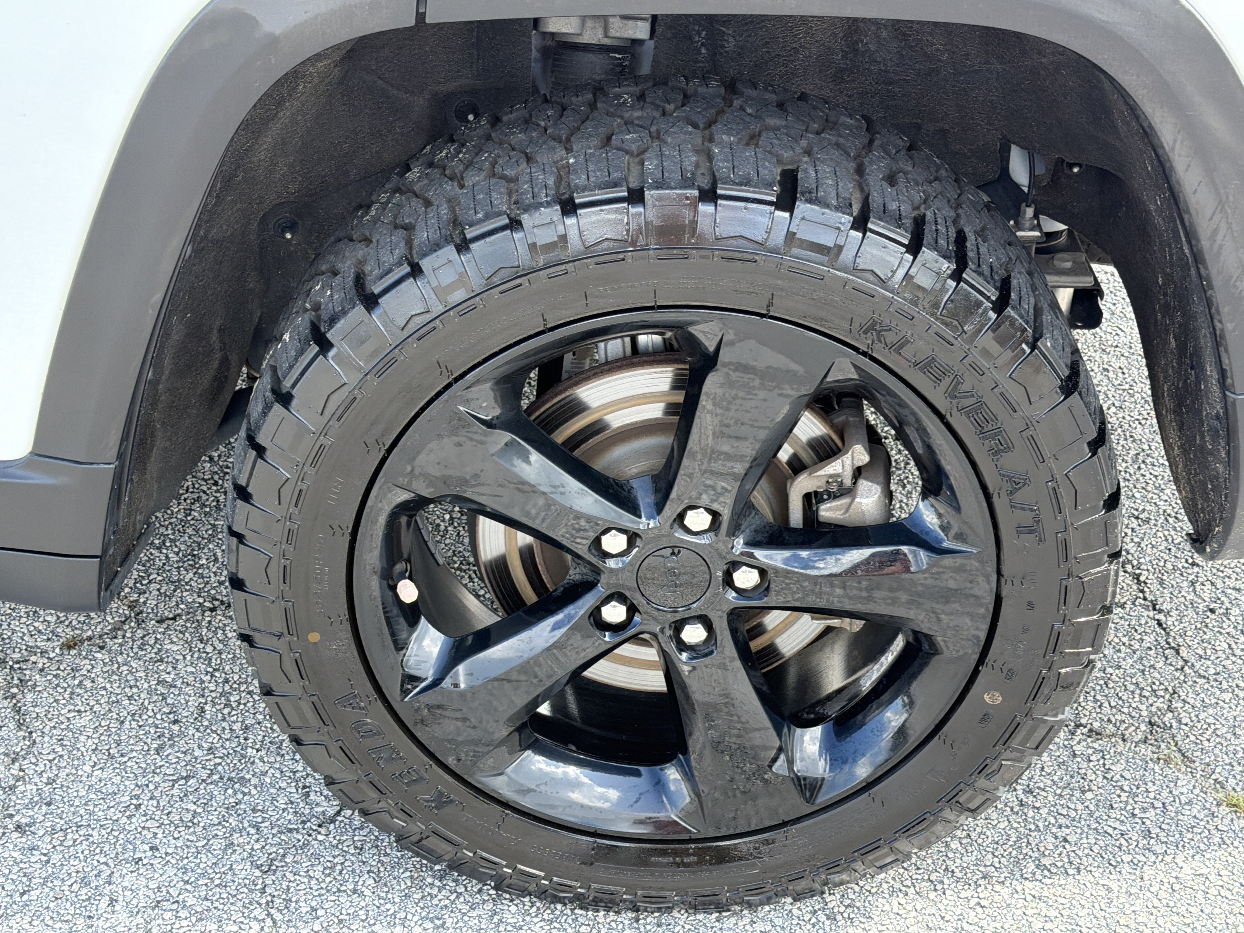 Used 2023 Bright White Clearcoat Jeep Altitude image 22