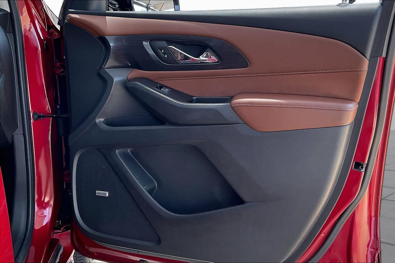 Used 2019 Cajun Red Tintcoat Chevrolet High Country image 22