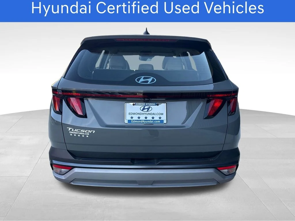 Certified Pre-Owned 2025 Hyundai Tucson SE