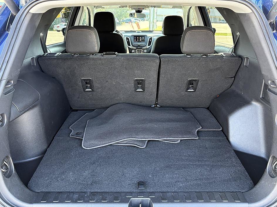 Used 2022 Blue Glow Metallic Chevrolet LT image 11