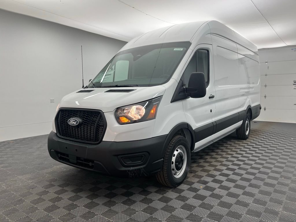 New 2026 White Ford Base image 2