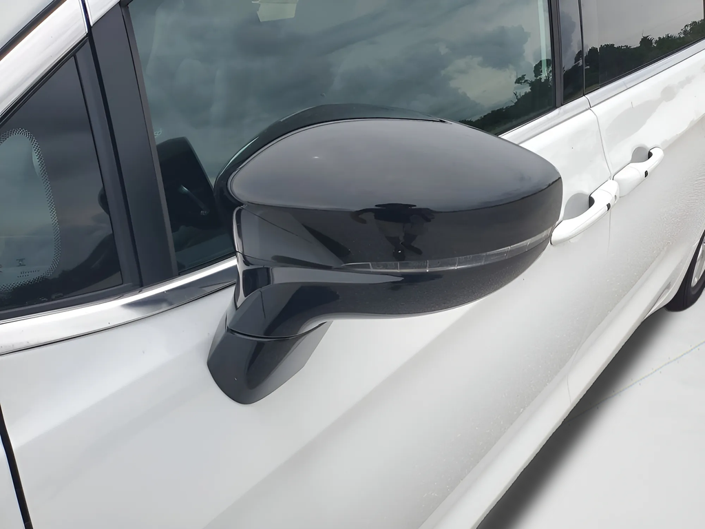 2026 Chrysler Voyager LX - Photo 21