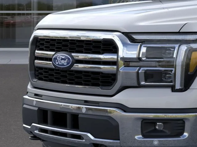 New 2026 Iconic Silver Metallic Ford Lariat image 17