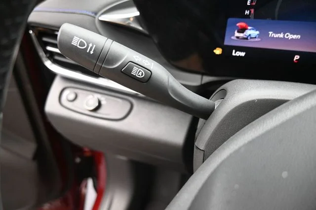 2025 Buick Envista Sport Touring - Photo 18