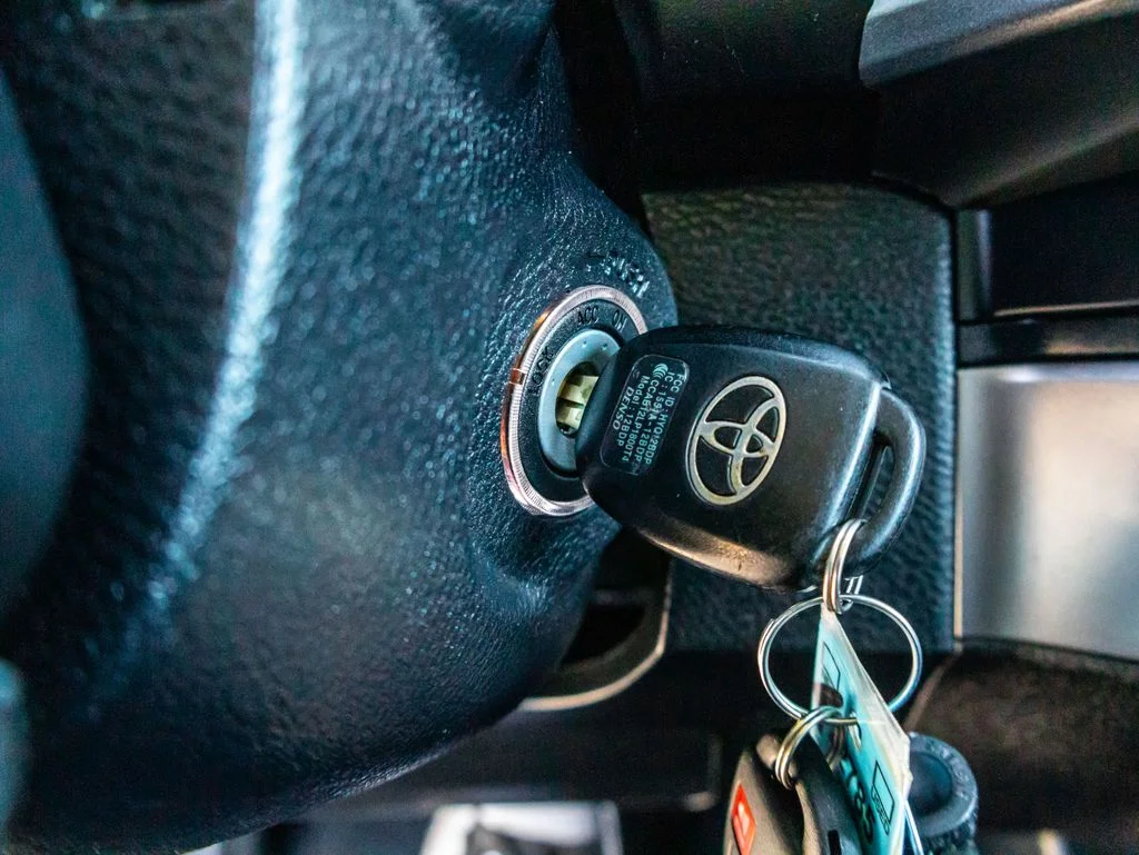 Used 2019 White Toyota SR5 image 42