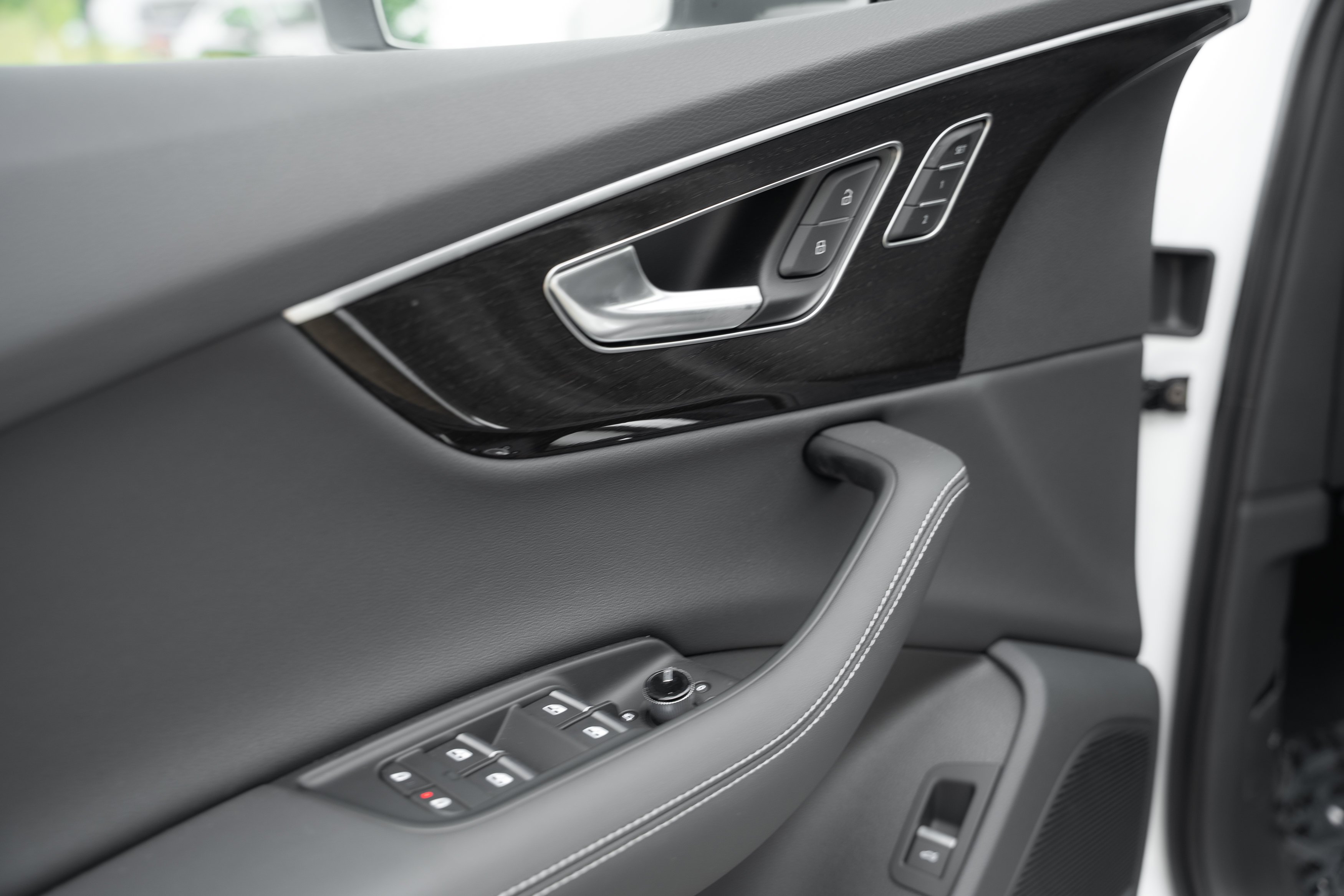 New 2026 Glacier Audi S line Premium Plus image 18