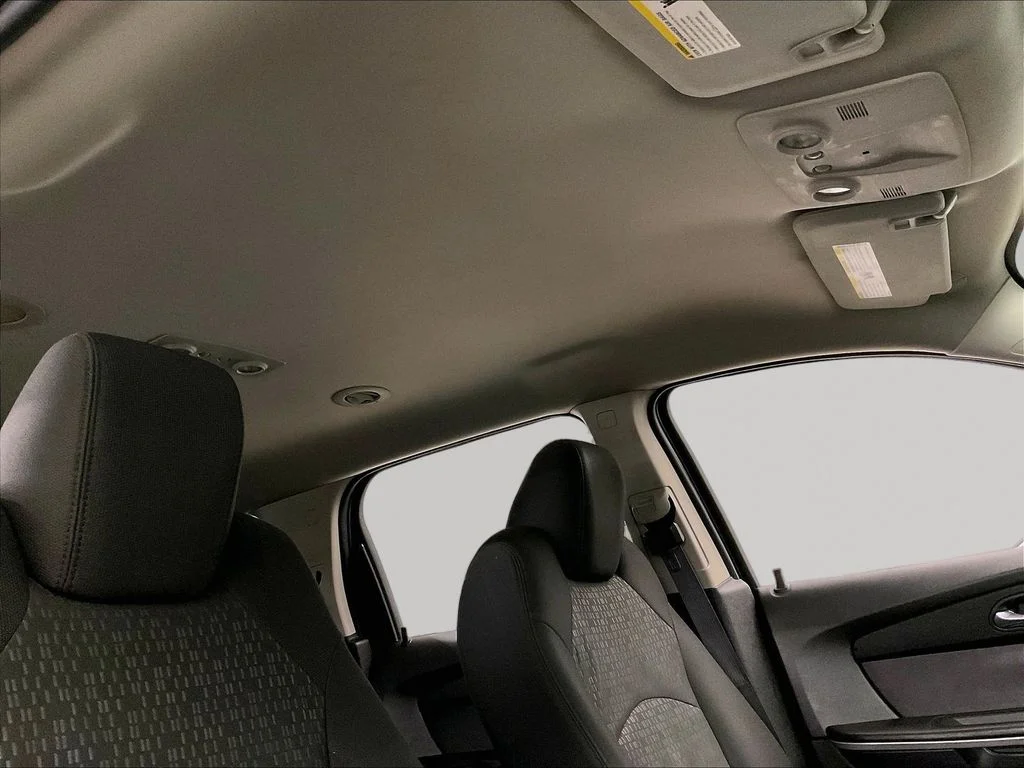 Used 2012 Black GMC SLE image 26