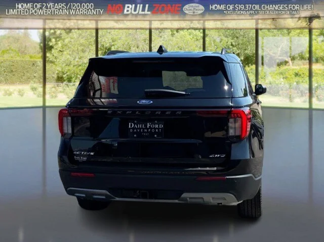 New 2026 Agate Black Metallic Ford Active image 27