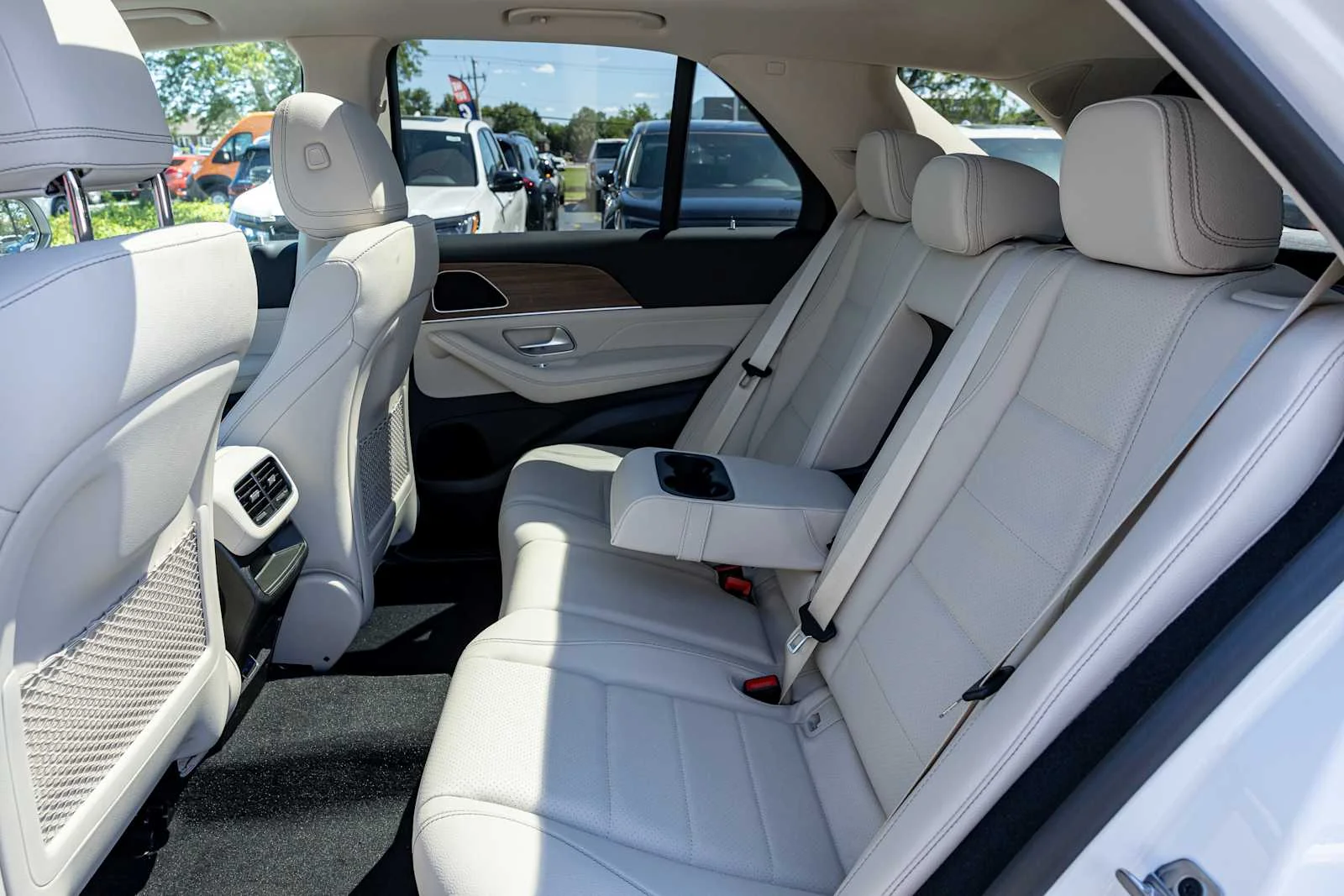 New 2026 Polar White Mercedes-Benz GLE 350 image 27
