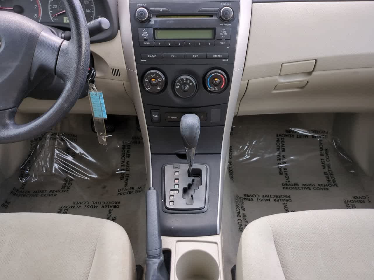 Used 2013 Tropical Sea Metallic Toyota L image 14
