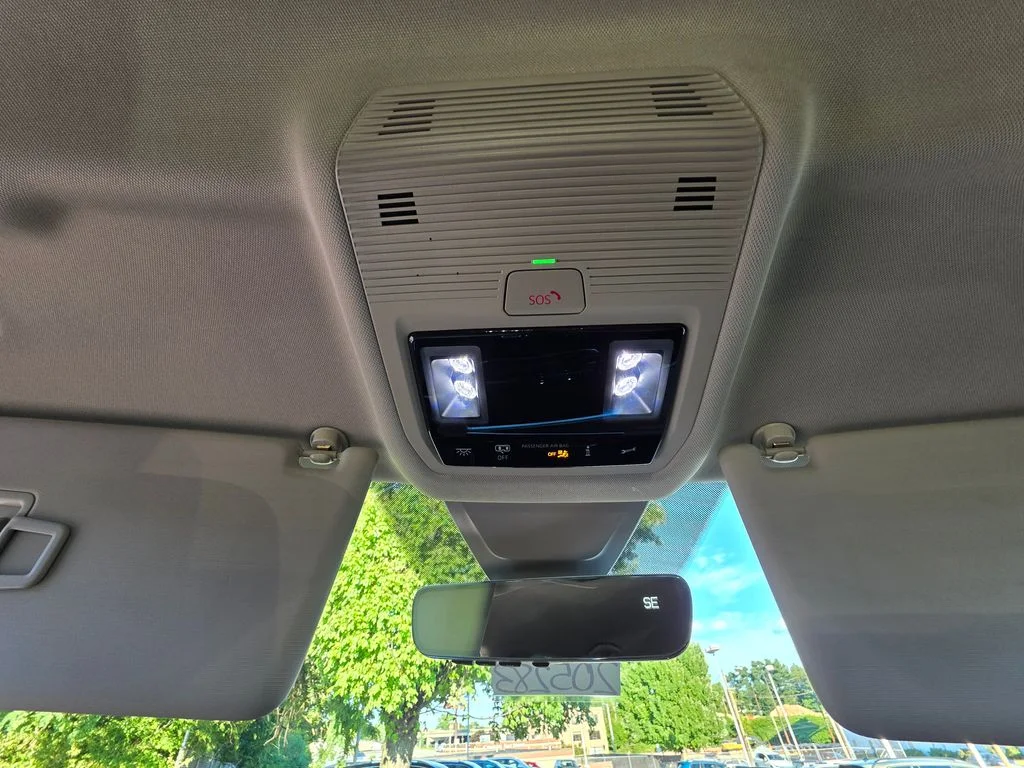 New 2026 Pure Gray Volkswagen 2.0T SE w/Technology image 33