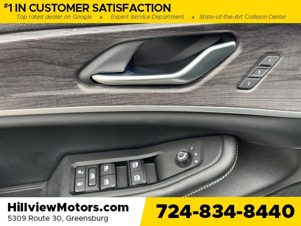Certified Used 2023 Silver Jeep Limited image 16