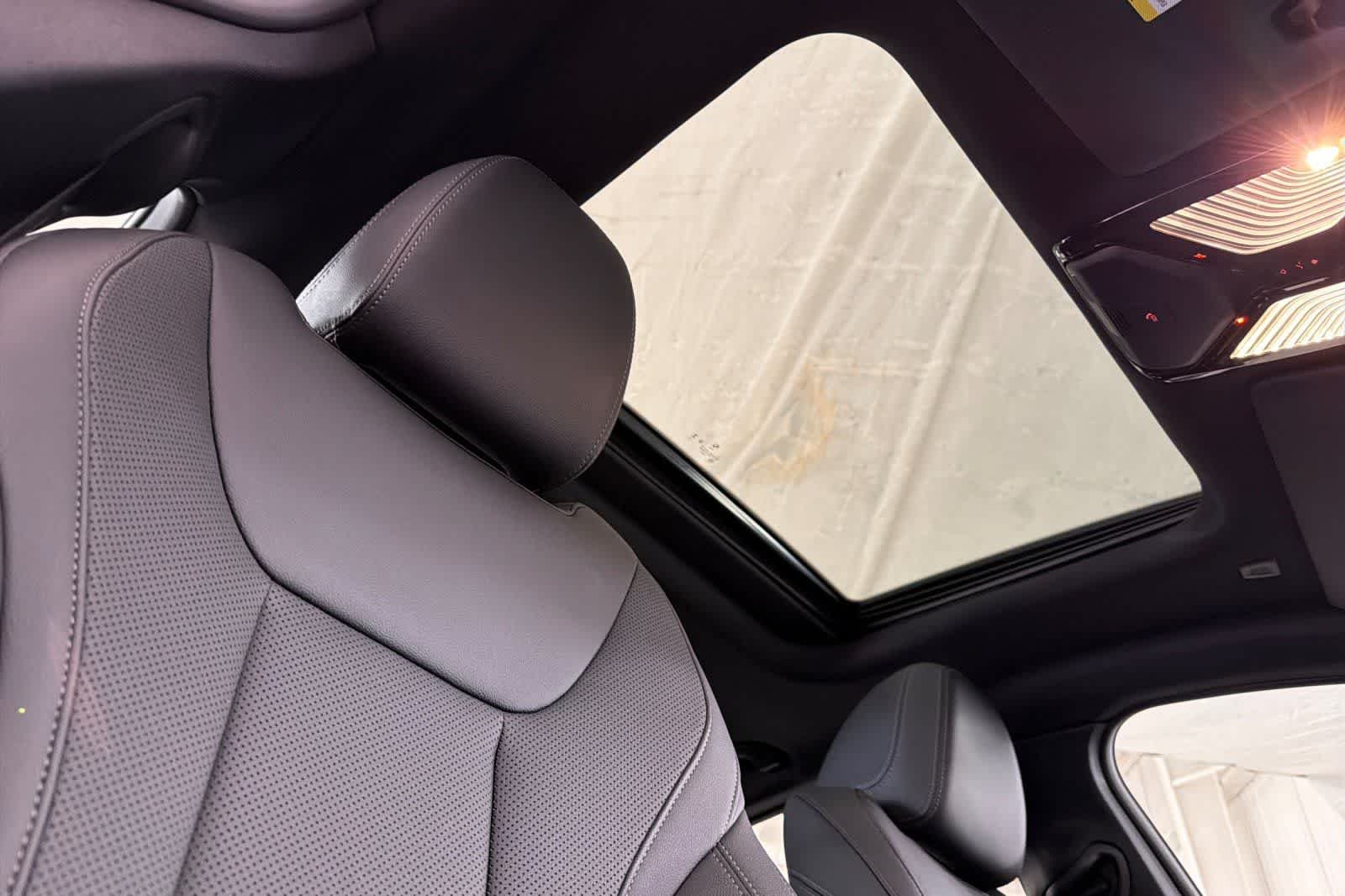 Used 2023 Skyscraper Grey Metallic BMW eDrive35 image 16
