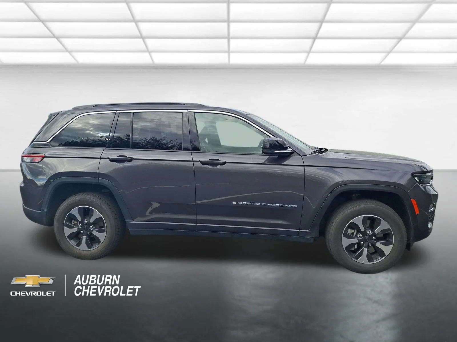 Used 2024 Gray Jeep 4xe image 2