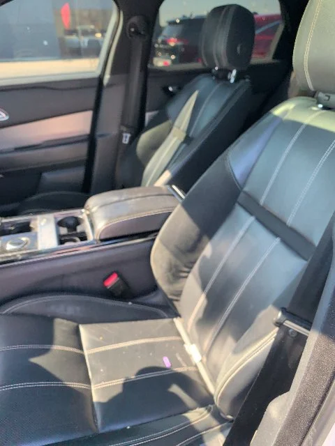 Used 2018  Land Rover SE R-Dynamic image 12