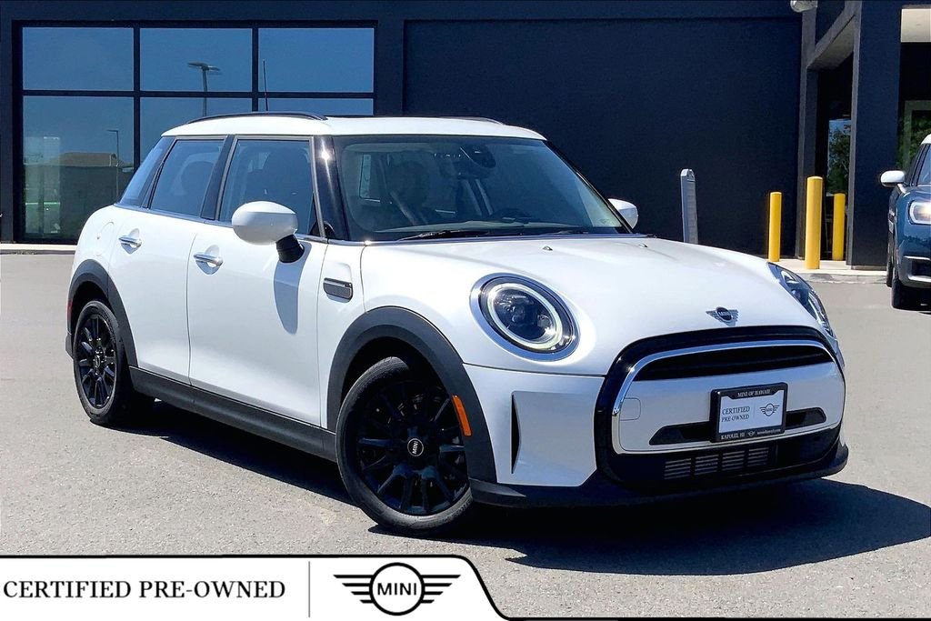 2024 MINI Hardtop 4 Door Base