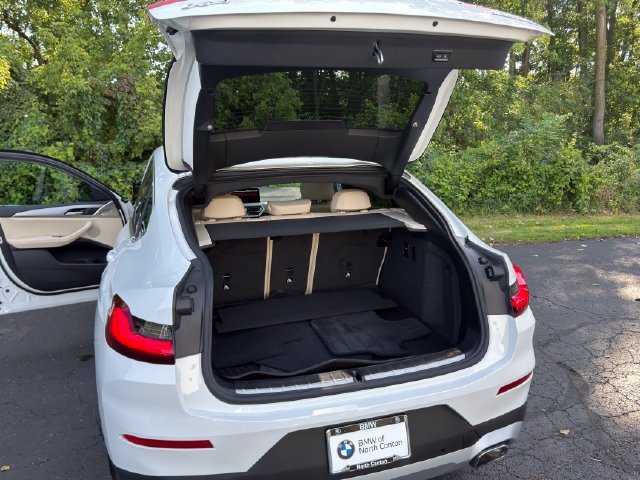 Certified Used 2024 Alpine White BMW xDrive30i image 34