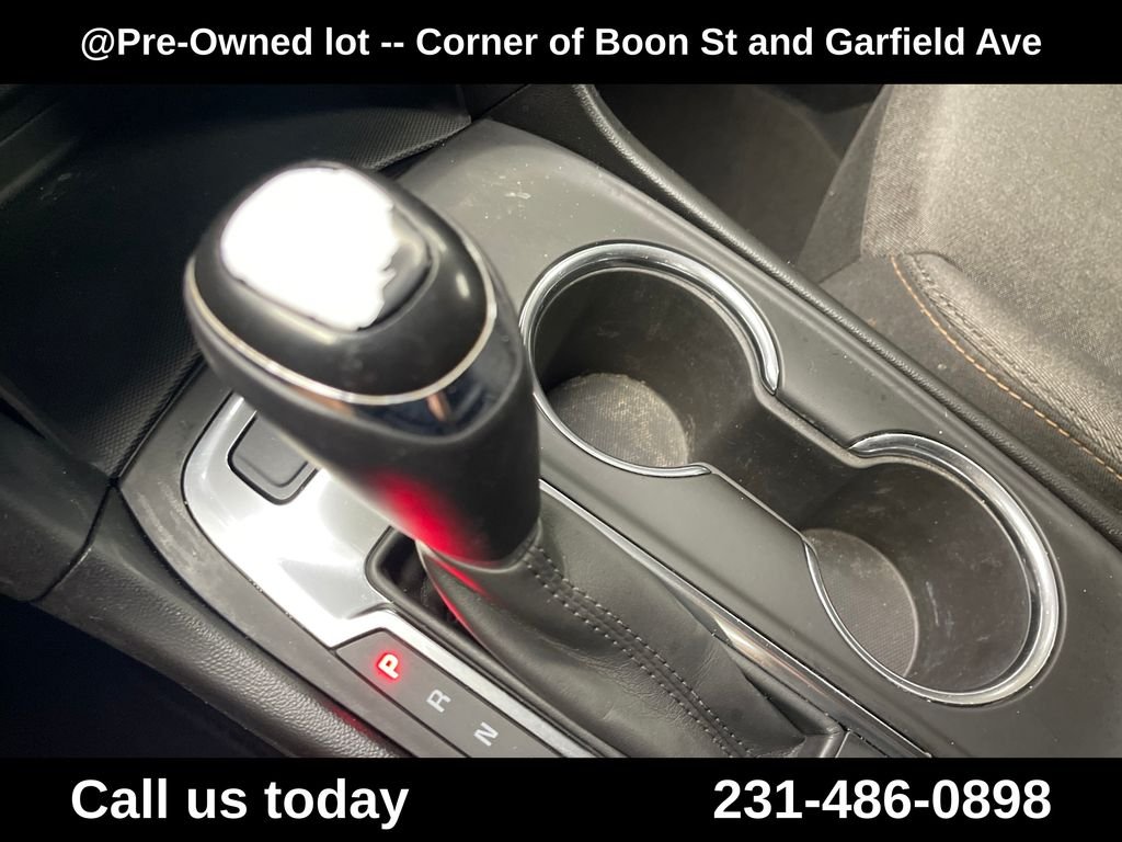 Used 2018 Orange Chevrolet LT image 24