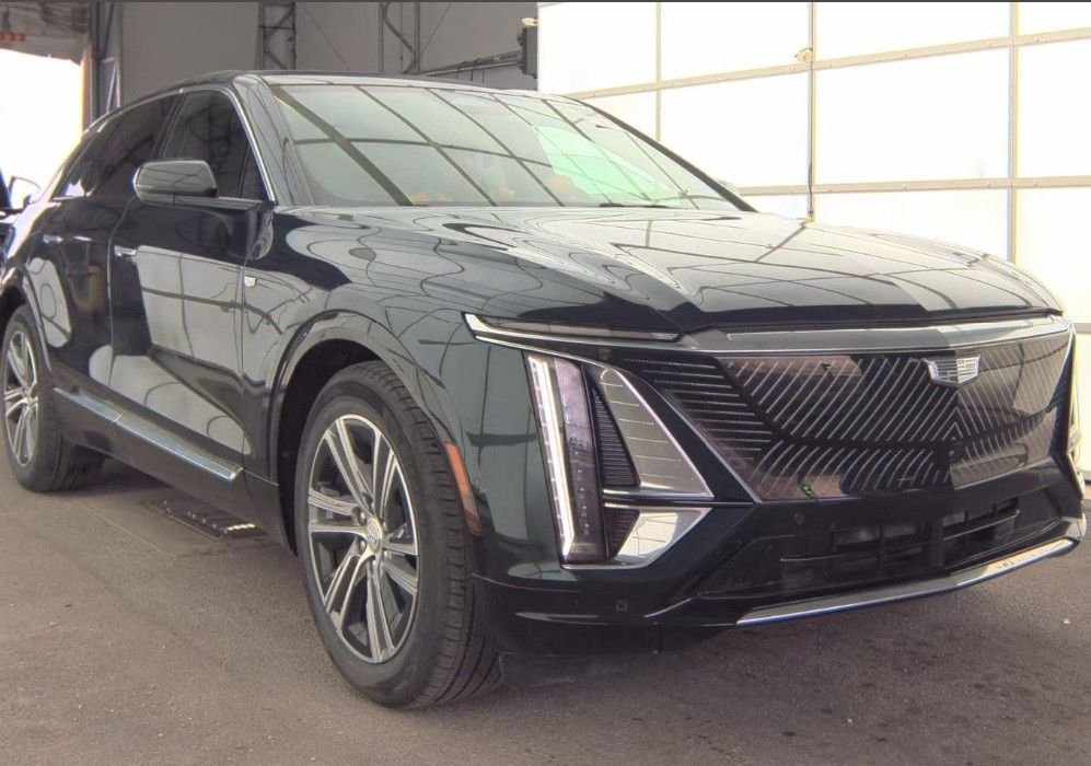 Used 2024 Cadillac LYRIQ Luxury 1 with VIN 1GYKPPRL2RZ115759 for sale in Norman, OK