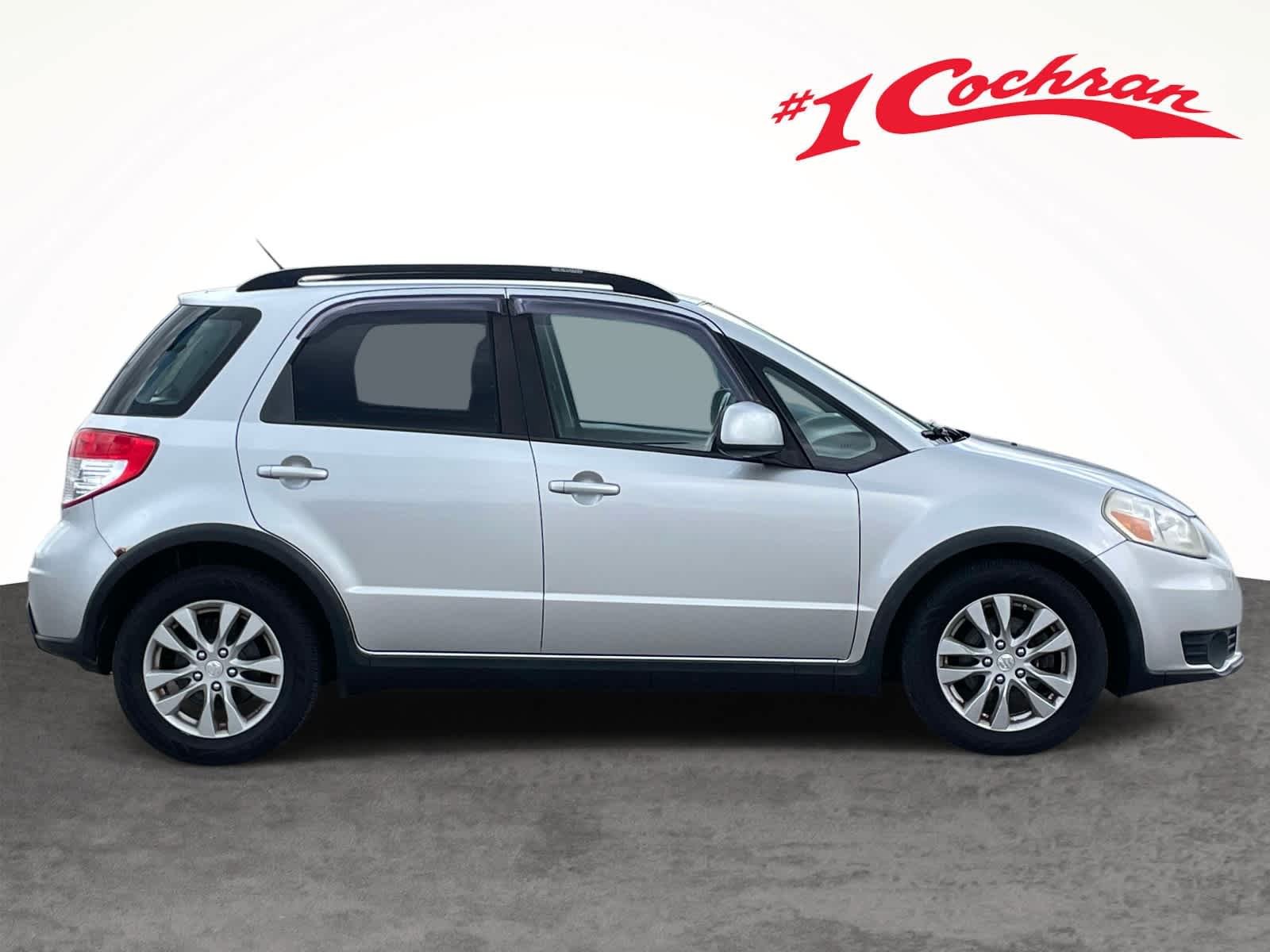 Used 2013 Metallic Star Silver Suzuki Crossover Premium image 6