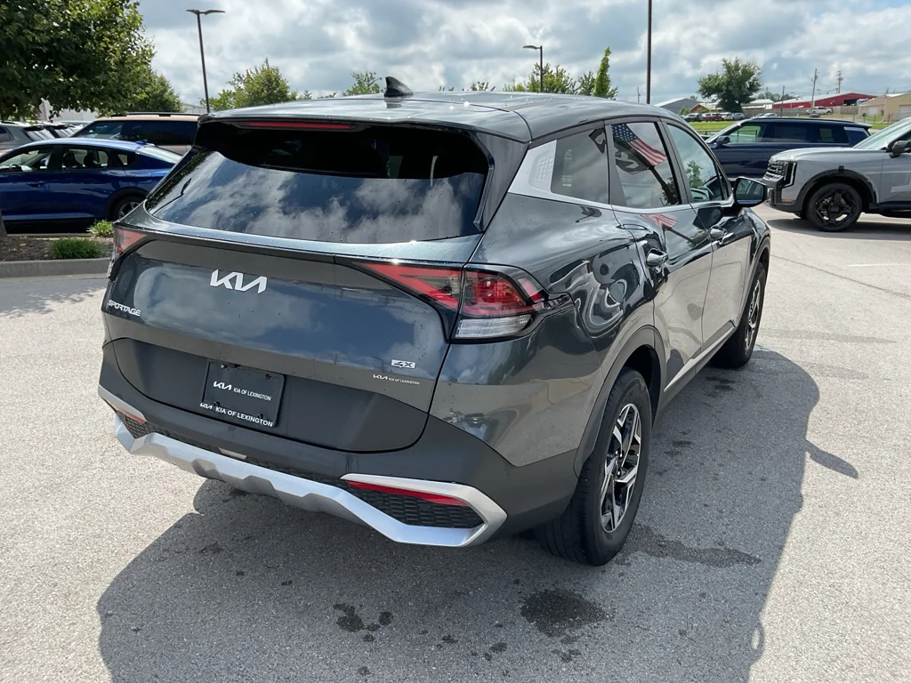Used 2023 Gravity Gray Kia LX image 8