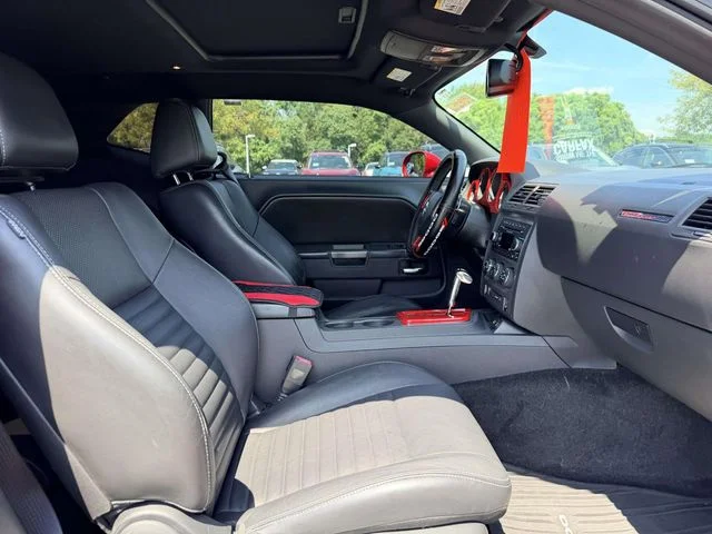 Used 2012 Red Dodge R/T image 10
