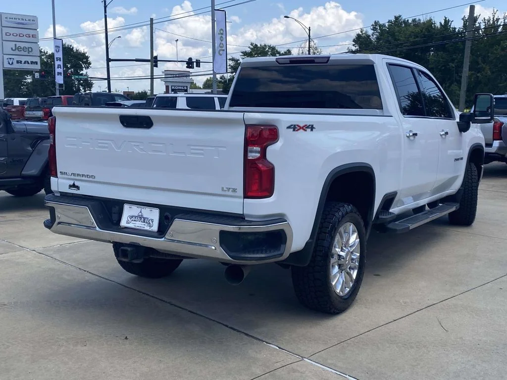 Used 2023 White Chevrolet LTZ image 9