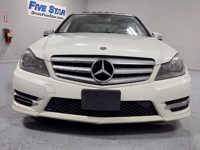 Used 2012 White Mercedes-Benz C 300 image 3