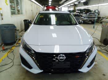 2023 Nissan Altima 2.0 VC-T SR's photo