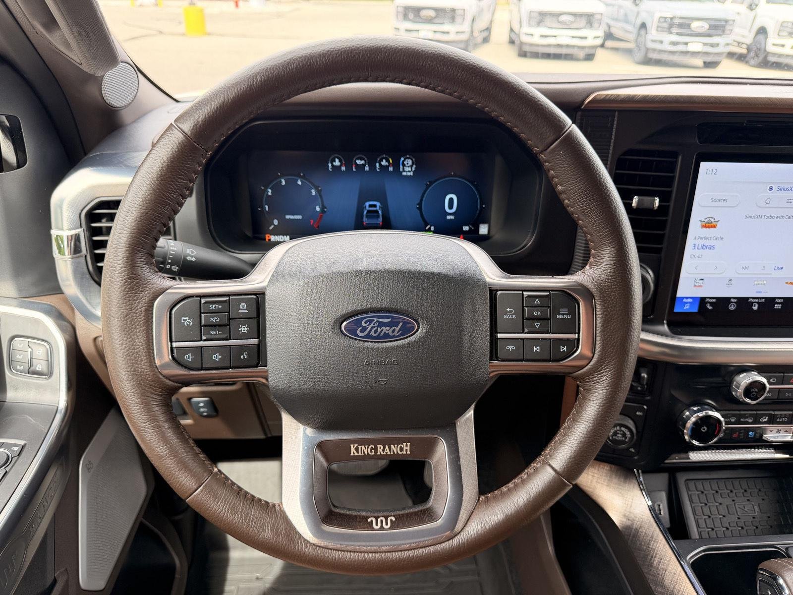 Used 2025 Star White Metallic Tri-Coat/Marsh Gray Ford King Ranch image 19