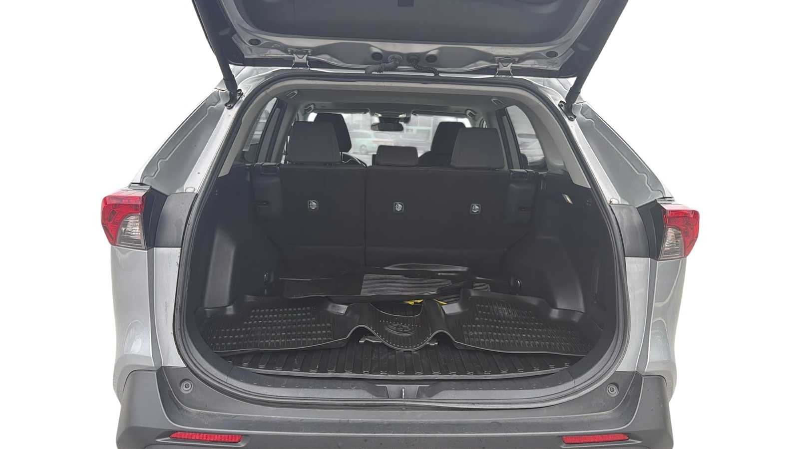 Used 2024 Silver Sky Metallic Toyota Hybrid XLE image 13