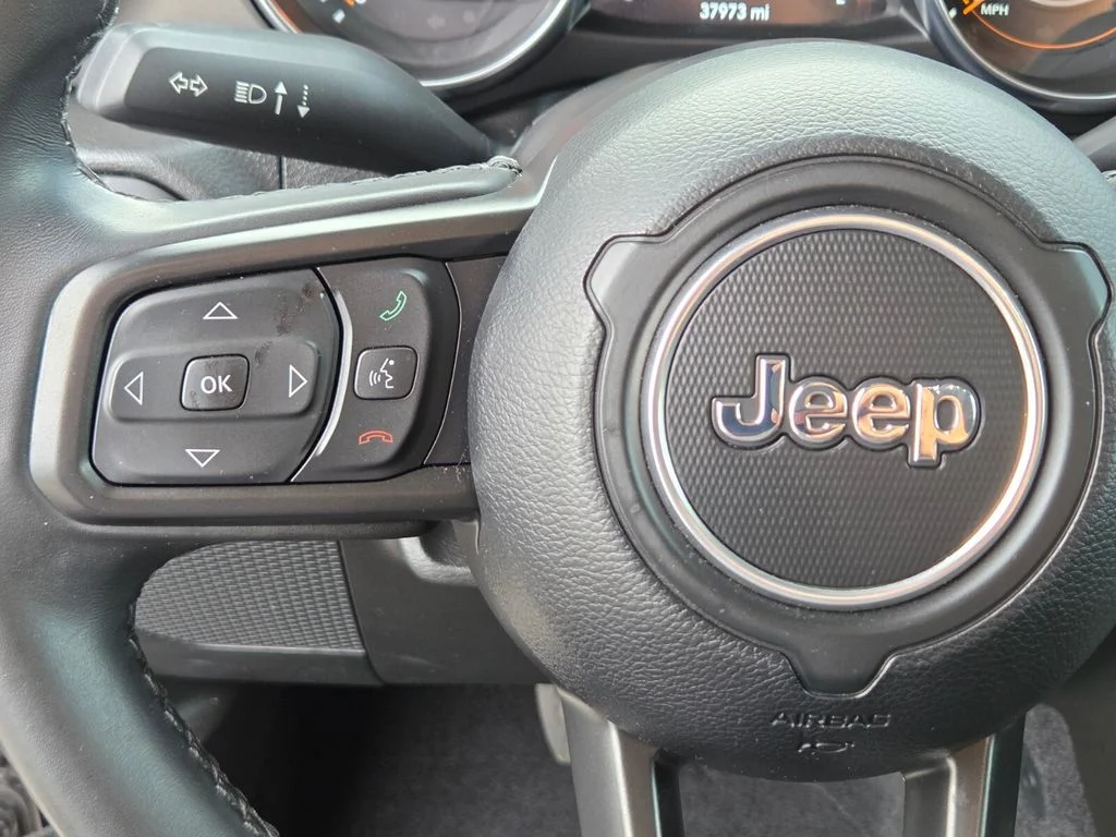 Used 2022 Black Jeep Unlimited High Tide image 25