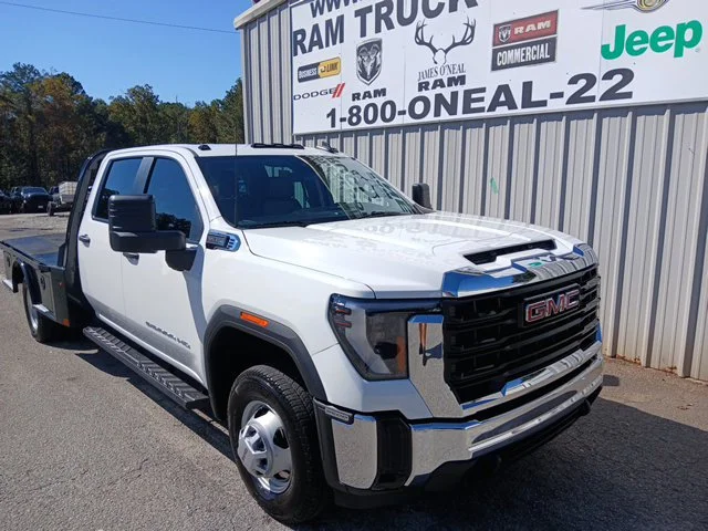 2025 GMC Sierra 3500 Chassis Cab