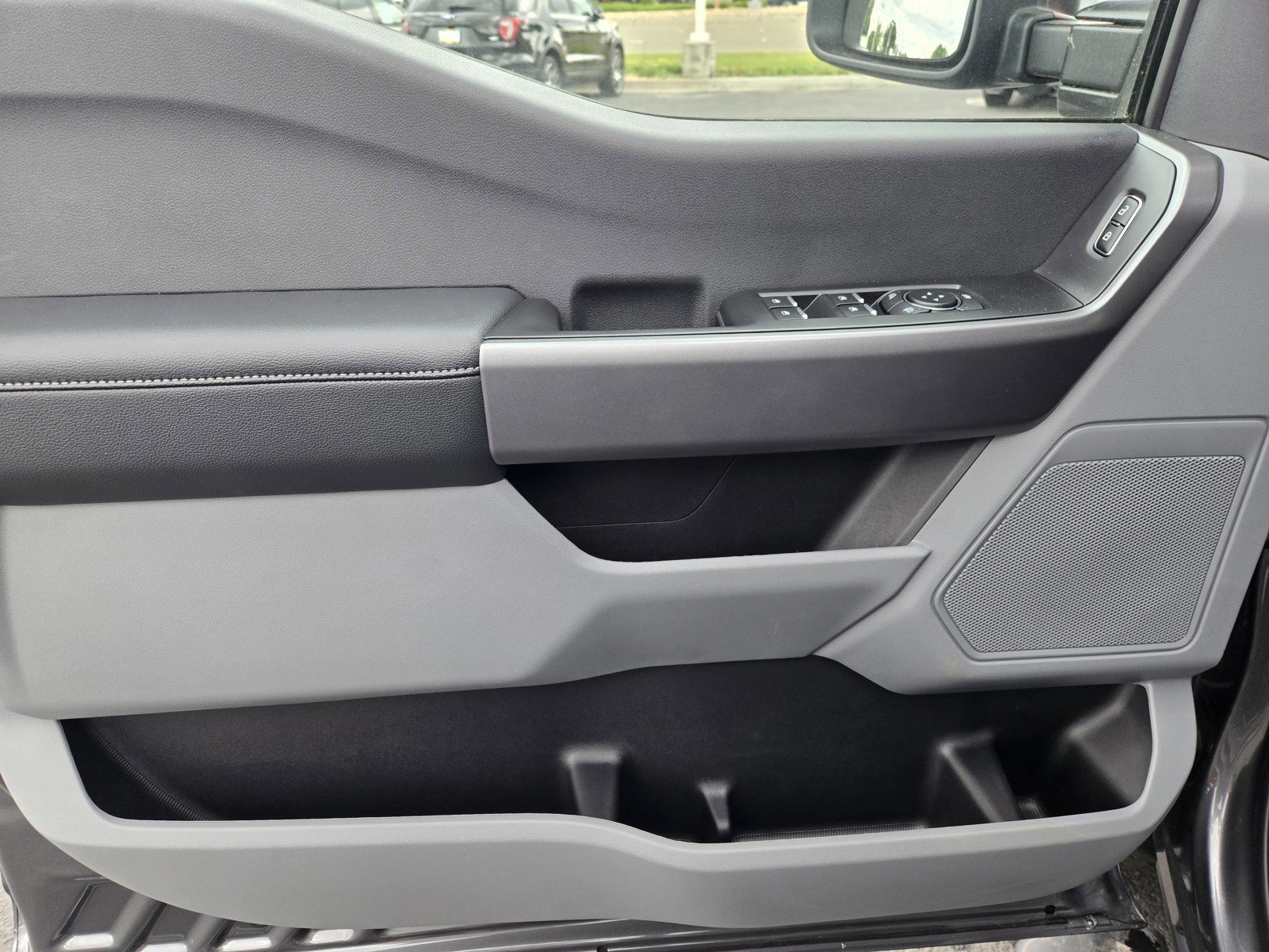 New 2026 Carbonized Gray Metallic Ford F-250® XLT image 8