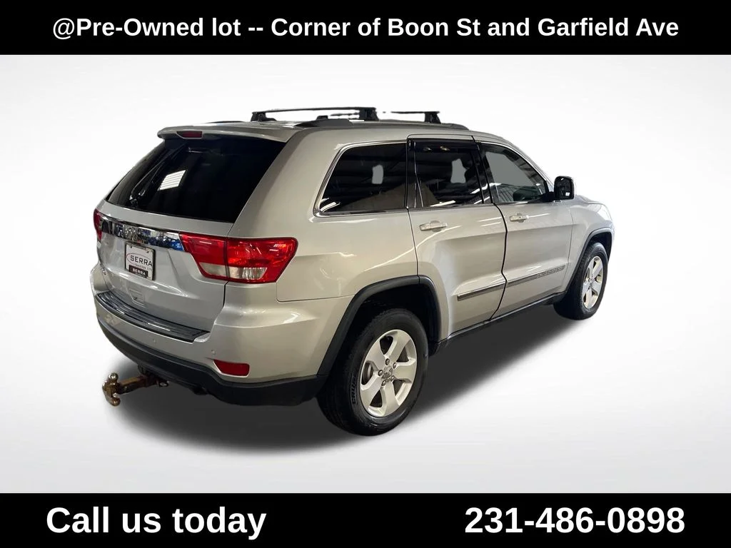 Used 2012 Silver Jeep Laredo image 5