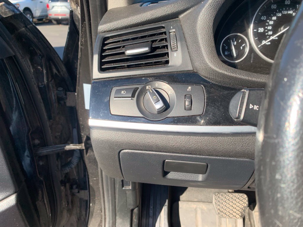 Used 2017 Black BMW xDrive28i image 15