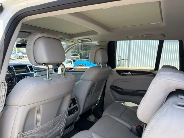 Used 2015 White Mercedes-Benz GL 350 image 7