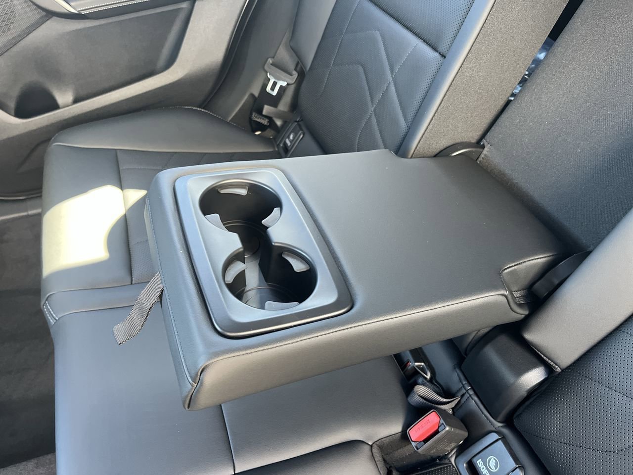 2026 BMW X1 28i - Photo 33