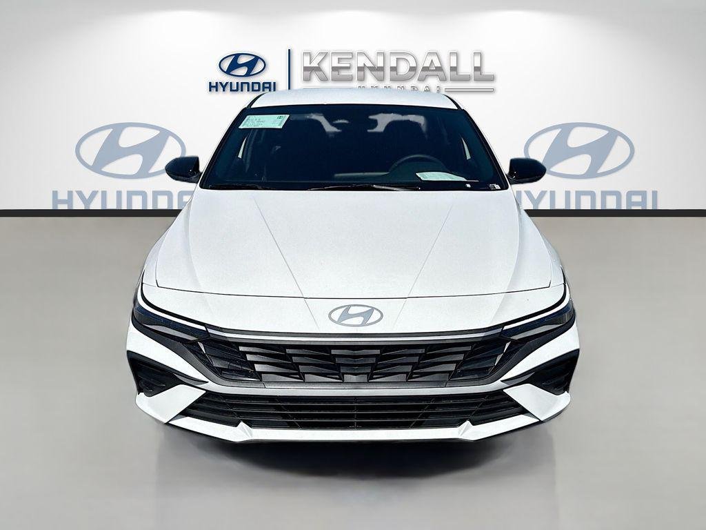New 2026 Serenity White Hyundai SEL Sport image 2