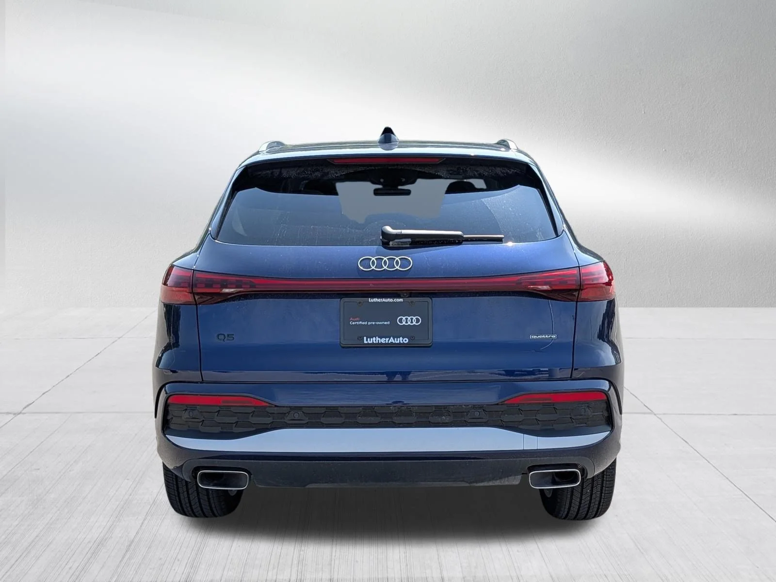 Used 2025 Navarra Blue Metallic Audi Premium Plus image 6
