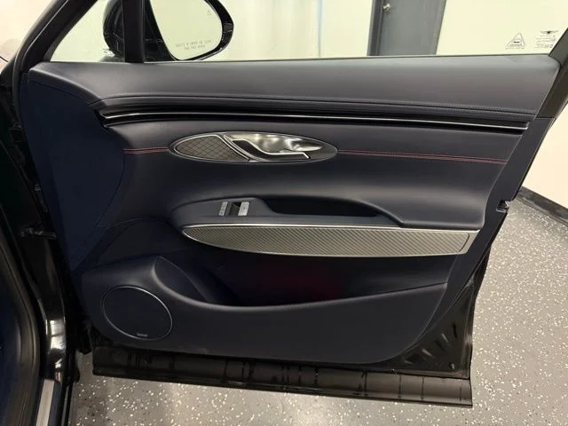 2023 GENESIS GV70 Standard - Photo 8
