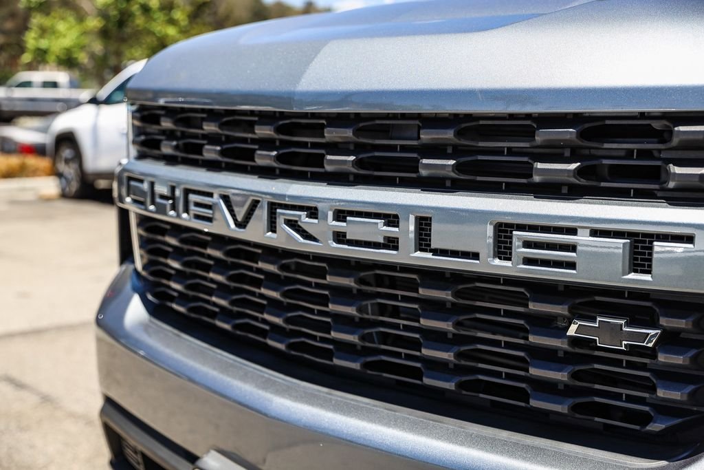 Used 2021 Gray Chevrolet Custom image 10