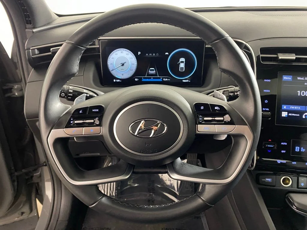 Used 2022 Gray Hyundai SEL Premium image 11