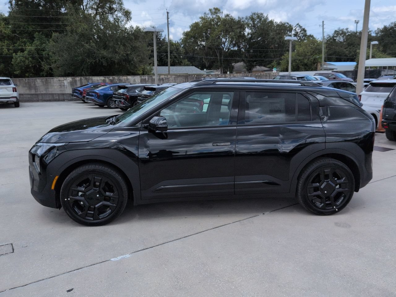 New 2027 Aurora Black Pearl Kia Land image 7