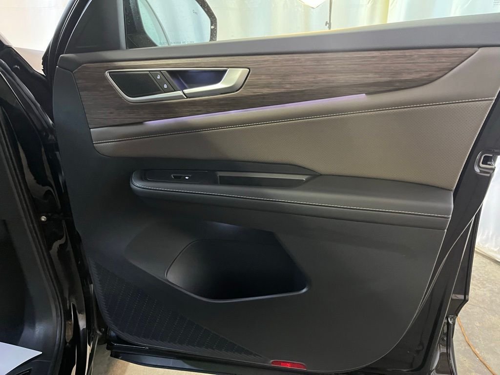 New 2026 Black Volkswagen 2.0T SEL image 11