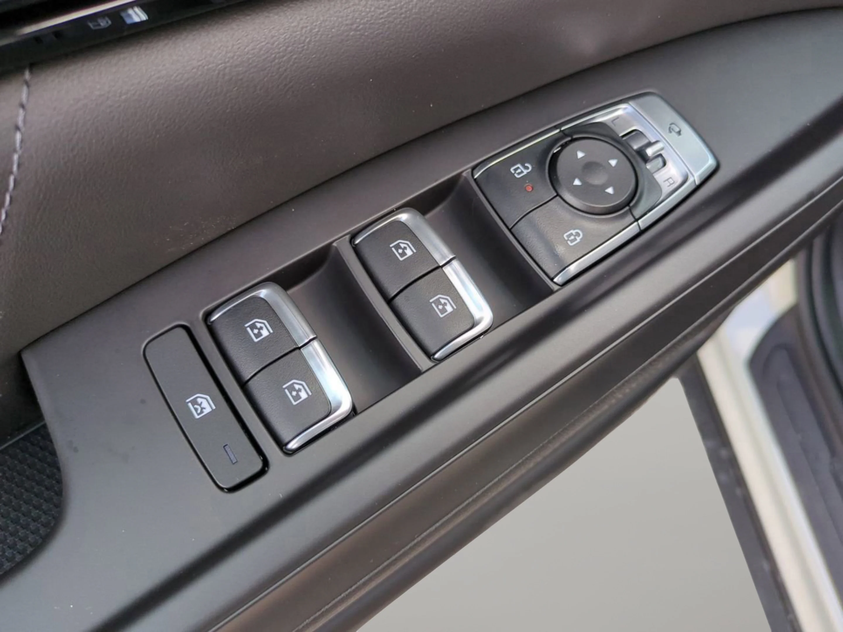 2026 Kia Carnival SX Prestige - Photo 31