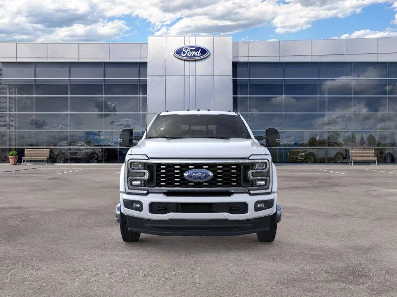 New 2026 Star White Metallic Tri-Coat Ford F-450® Platinum® image 56