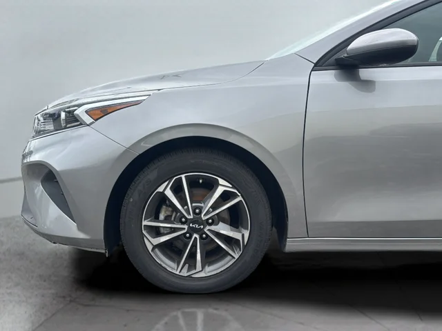 Used 2024 Gray Kia LXS image 36