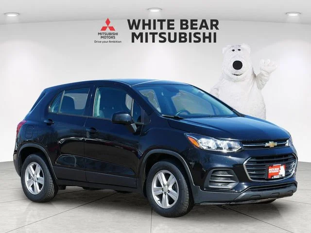 2020 Chevrolet Trax LS's photo