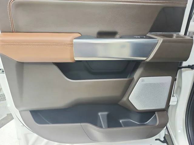 Used 2025 White Ford King Ranch image 41